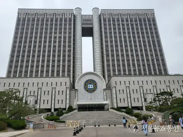 전국 법원 국감 시작…사법개혁 공방·판사 비위 논란 ‘집중 추궁’