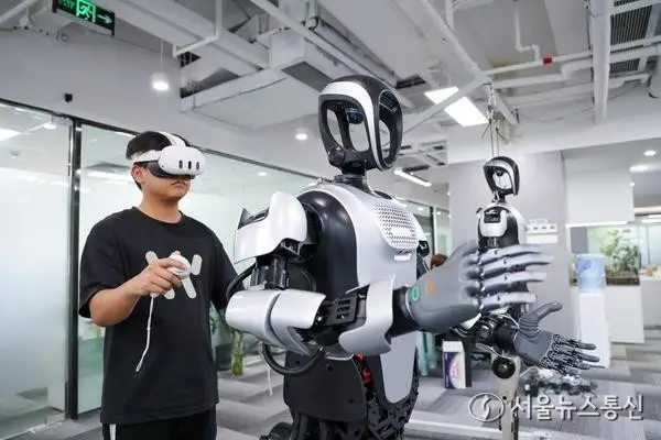 [경제] 中 광둥성, &apos;AI+제조업&apos; 융합 가속…시범구 조성 나선다