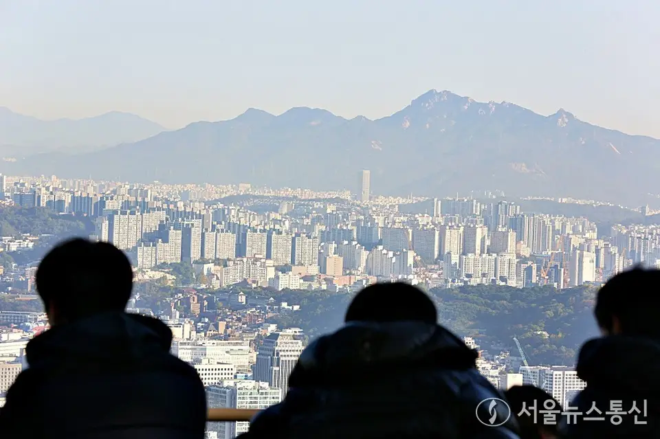 다주택자 매물 증가 여파…강남3구 매매수급지수 40주 만에 최저