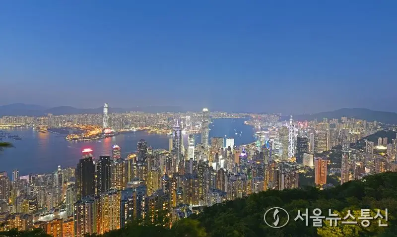 홍콩, 30일부터 '전자담배 소지'만 해도 처벌…"관광객도 예외 없어"