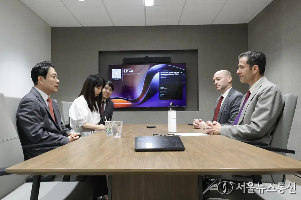 국제공화연구소 방문한 장동혁 대표