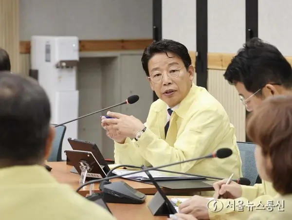 김찬술 대전대덕구청장, “행정은 구민의 신뢰가 바탕…투명한 구정 공개” 당부