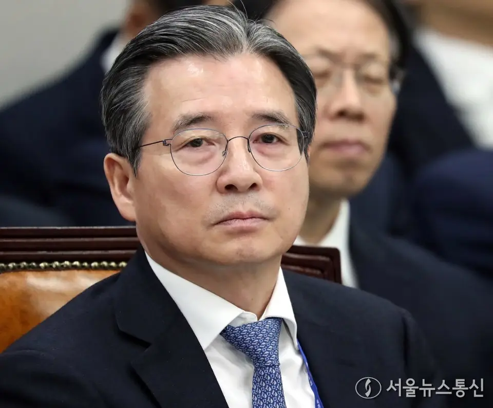 김용범 정책실장 “잠재성장률 3% 회복 사정권… 韓, 가보지 않은 성장경로 진입”