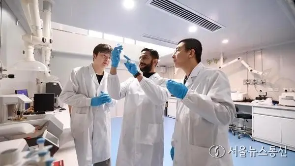 [사회] 슈퍼 앱에서 자율주행차까지…외국인 사로잡은 中 '스마트 라이프'