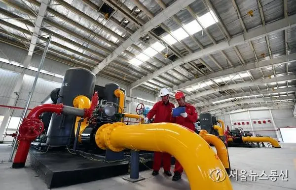 [경제] 中, 2030년까지 석탄산업 현대화…비화석에너지 비중 25% 목표