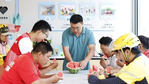 [사진] 中 장쑤성, 야외 근로자들을 위해 '쉼터' 마련