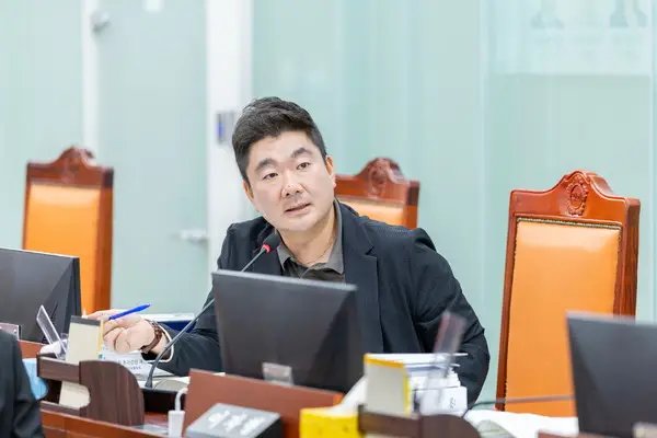 장한별 의원 “채용 규모 달라도 위탁비 8억 안팎”… 道 통합채용 비용 점검 주문